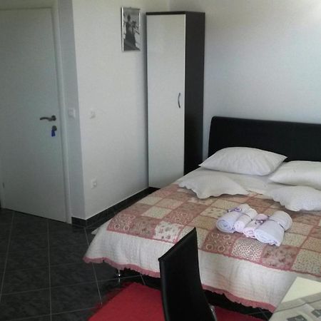 Rajcic Apartments Rogoznica  Ruang foto