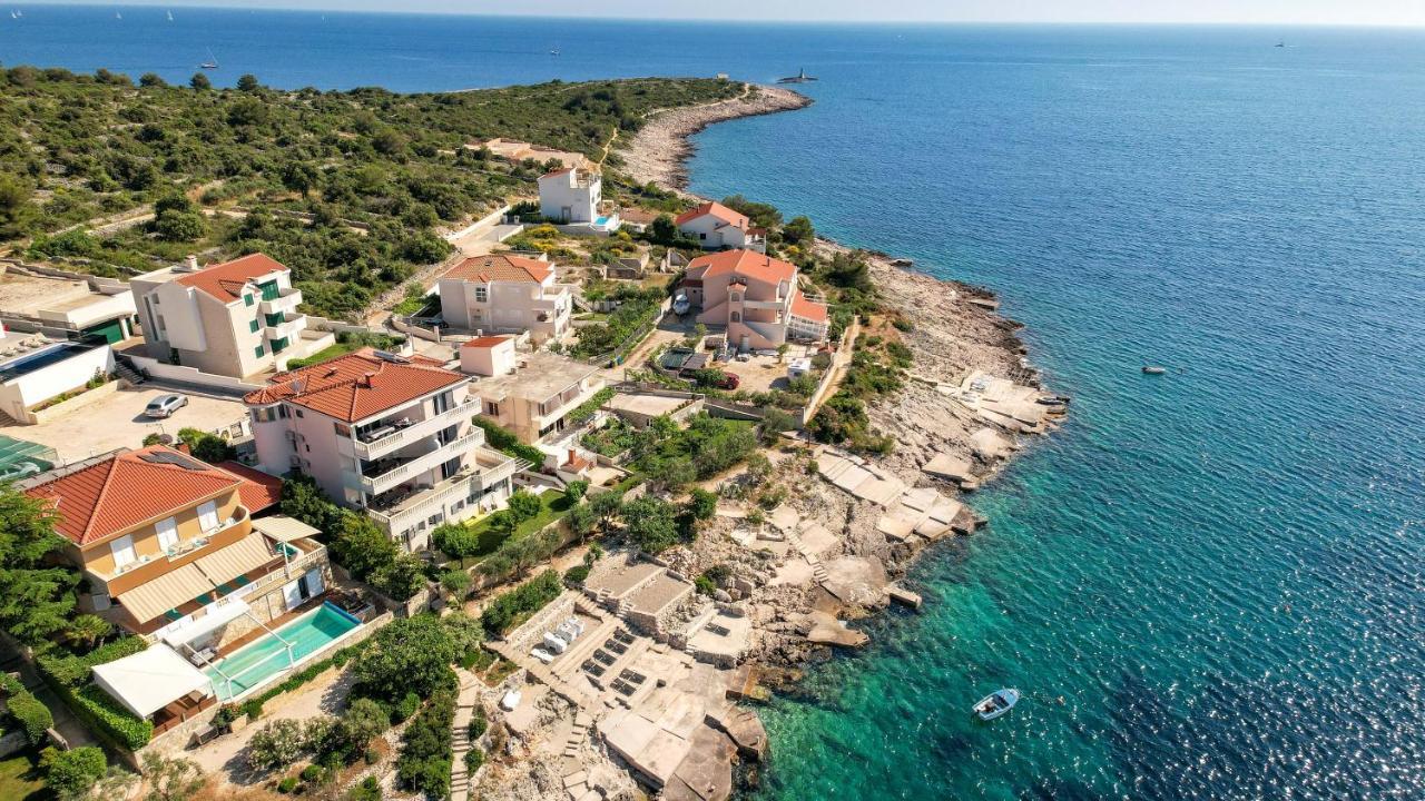 Rajcic Apartments Rogoznica  Bagian luar foto