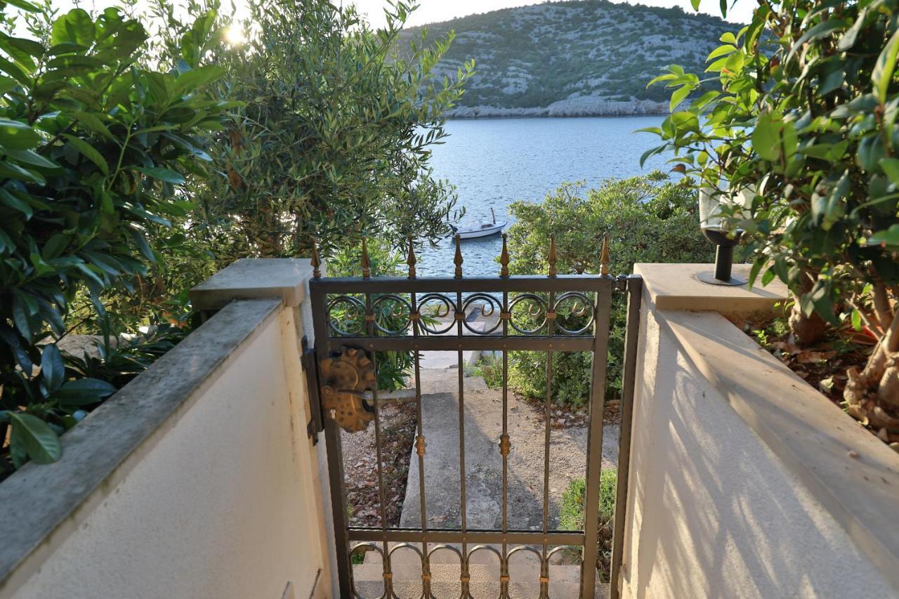 Rajcic Apartments Rogoznica  Bagian luar foto