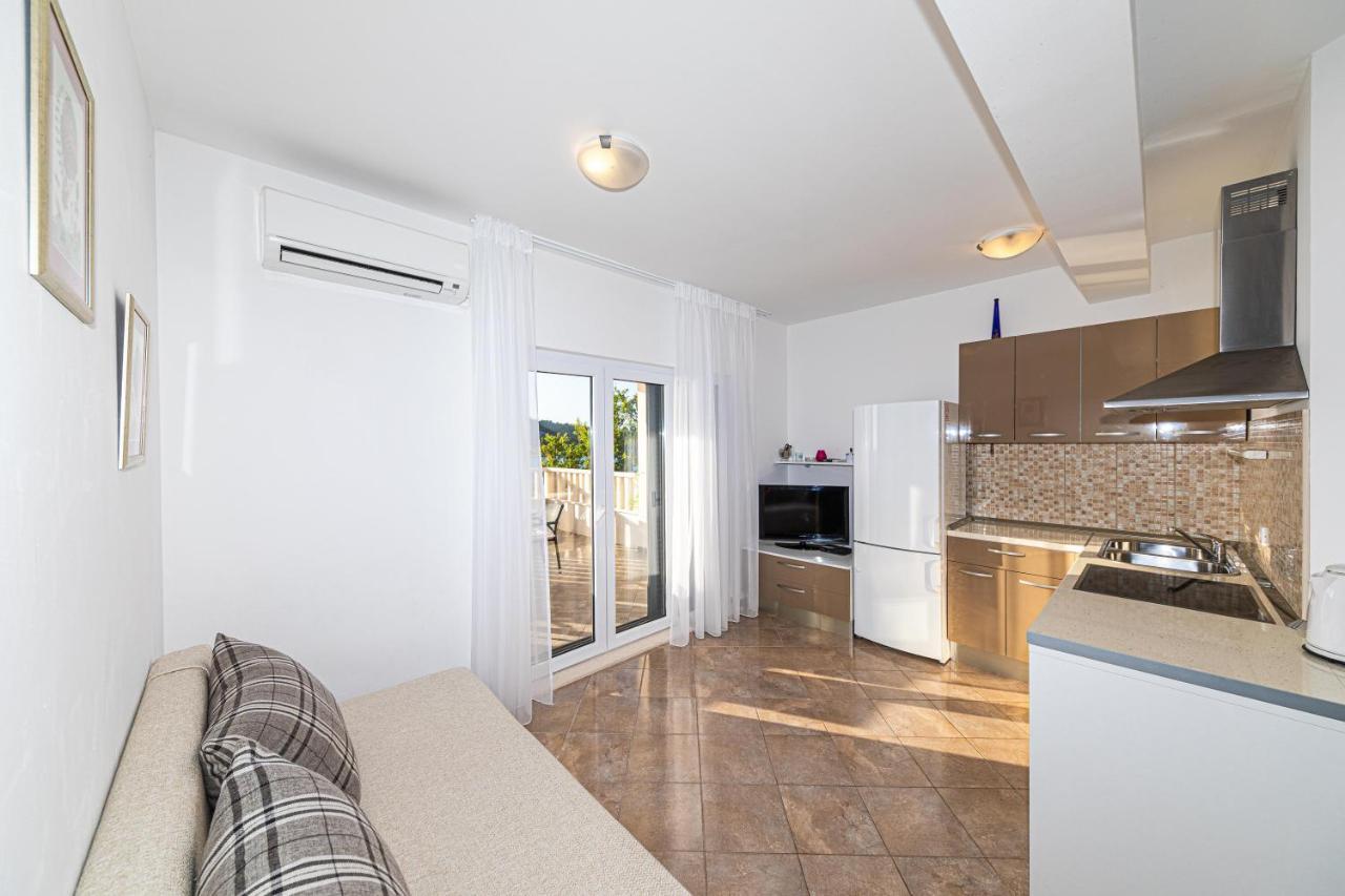 Rajcic Apartments Rogoznica  Bagian luar foto