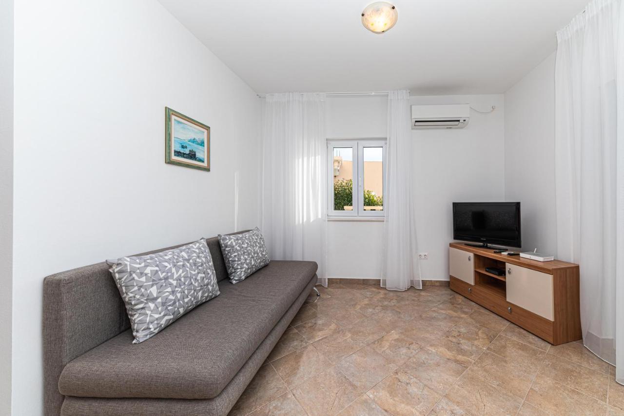 Rajcic Apartments Rogoznica  Bagian luar foto