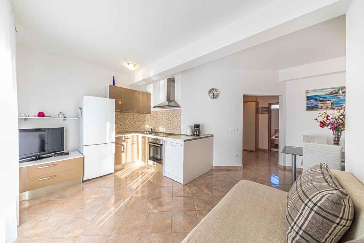Rajcic Apartments Rogoznica  Bagian luar foto