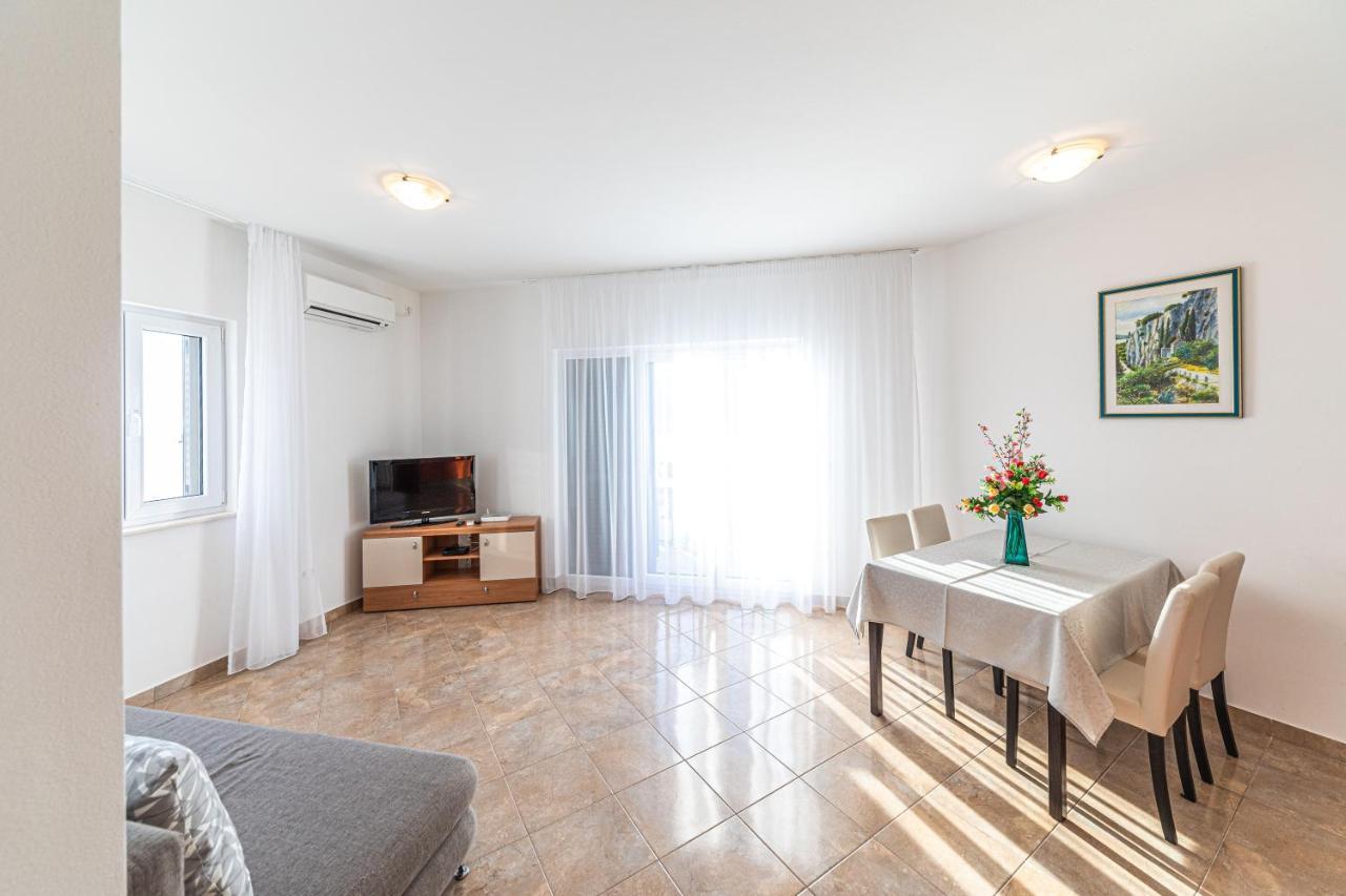 Rajcic Apartments Rogoznica  Bagian luar foto