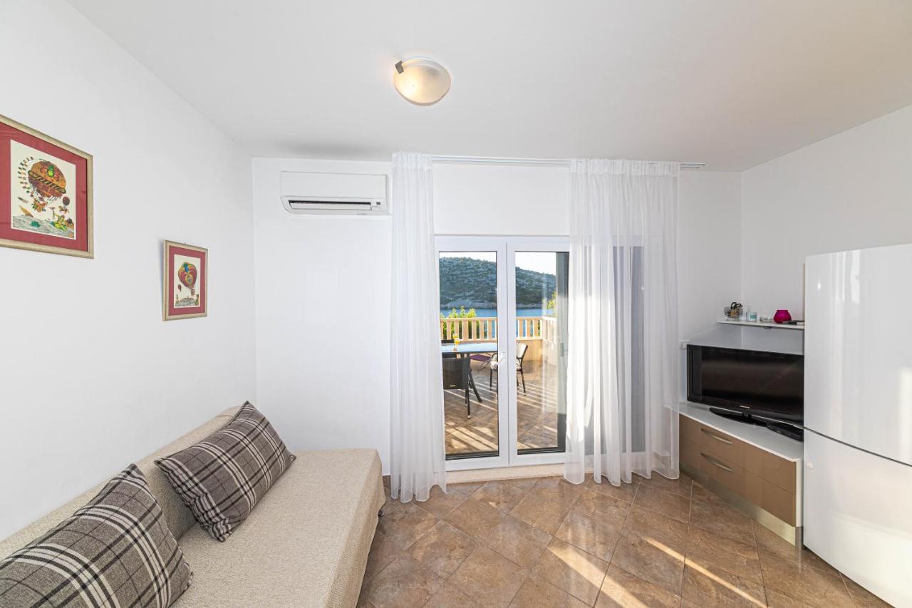 Rajcic Apartments Rogoznica  Bagian luar foto