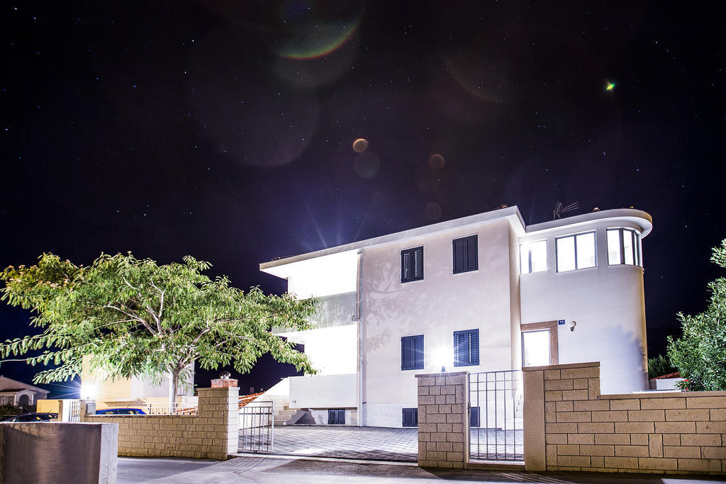 Rajcic Apartments Rogoznica  Bagian luar foto